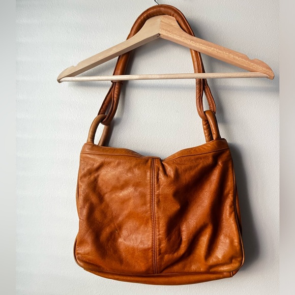 Vintage Genuine Leather Woven purse - Picture 4 of 7